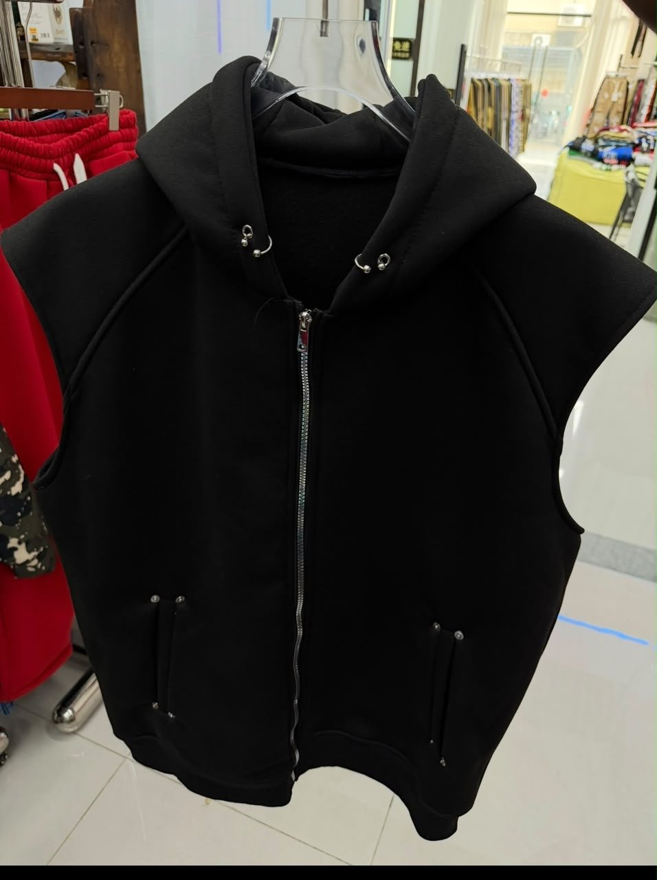Sleeveless Hodie